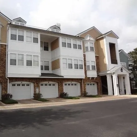 Buy this 2 bed condo on unnamed road in Jacksonville, FL 32216