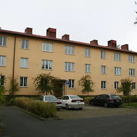 Rent this 3 bed apartment on Parkvägen in 802 54 Gävle, Sweden