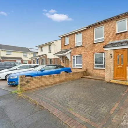 Buy this 3 bed duplex on Canterbury Close in Worle, BS22 7TS