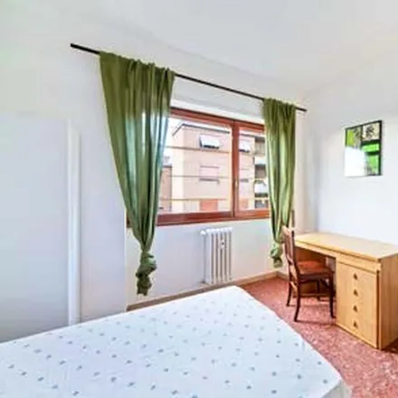 Image 7 - Via Filippo Serafini, 33, 00175 Rome RM, Italy - Room for rent