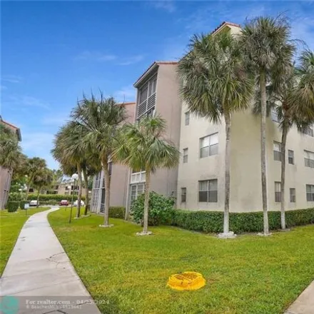 Rent this 2 bed condo on Southwest 81st Avenue in North Lauderdale, FL 33068