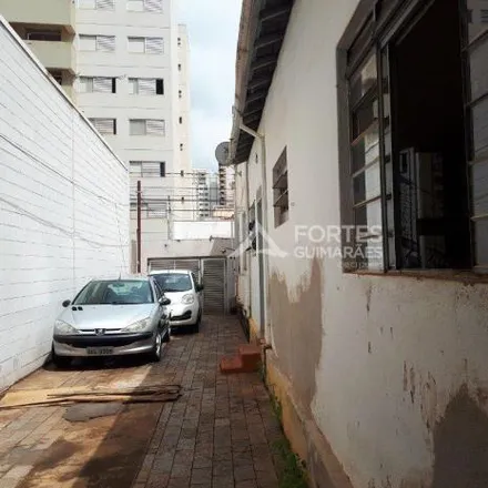 Buy this 6 bed house on Rua Comandante Marcondes Salgado 1047 in Centro, Ribeirão Preto - SP