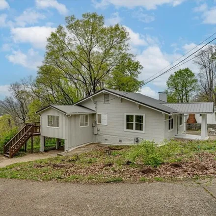 Rent this 4 bed house on 3113 Westside Drive in Fort Cheatham, Chattanooga