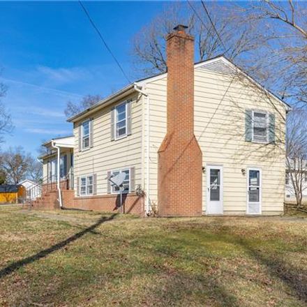 Rent this 3 bed house on Blackstone Avenue in Kenwood, Hopewell