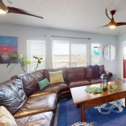 Buy this 3 bed apartment on #421,8436 Gulf Boulevard in Gulf Island Condominiums, Navarre