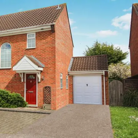 Buy this 3 bed house on Ely Croft in Biggleswade, SG18 8HU