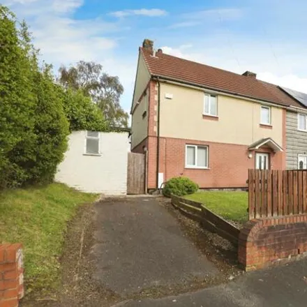 Buy this 3 bed duplex on Trent Road in St Helens, L35 9LB
