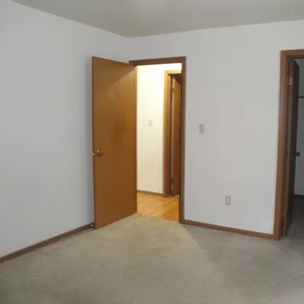 Image 7 - 2020 45th Street, Highland, IN 46322, USA - Condo for rent