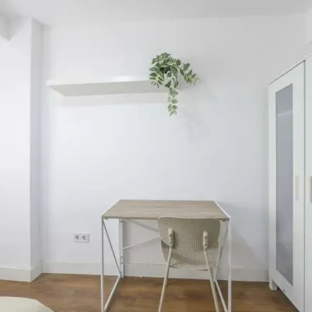 Image 9 - Carrer de Guillem Escrivà, 29, 46011 Valencia, Spain - Apartment for rent