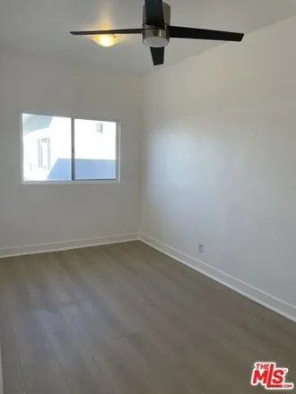 Image 4 - 14875 Clark Street, Los Angeles, CA 91411, USA - House for rent