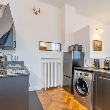 Image 4 - 1 Rue Vauban, 57000 Metz, France - Apartment for rent