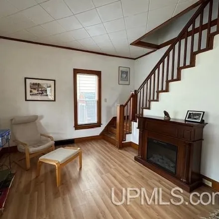 Image 7 - 180 West Jewell Street, Munising, MI 49862, USA - House for sale