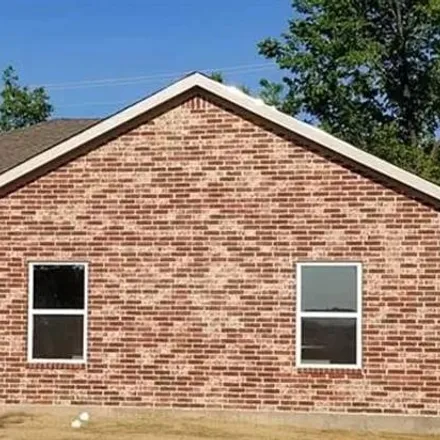 Rent this 3 bed house on 4703 Henry Street in Greenville, TX 75401