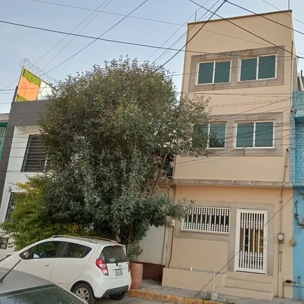 Rent this 5 bed house on Calle Arcos 20 in 54000 Tlalnepantla, MEX