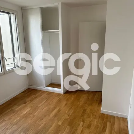 Rent this 4 bed apartment on 7 Avenue Jean Jaurès in 94250 Gentilly, France