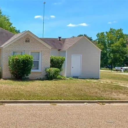 Rent this 3 bed house on 132 Blackbourn Street in Hawkins, Wood County