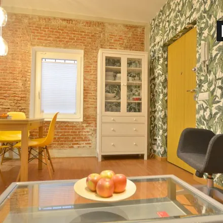 Rent this 1 bed apartment on Calle de Fuenterrabía in 6, 28014 Madrid