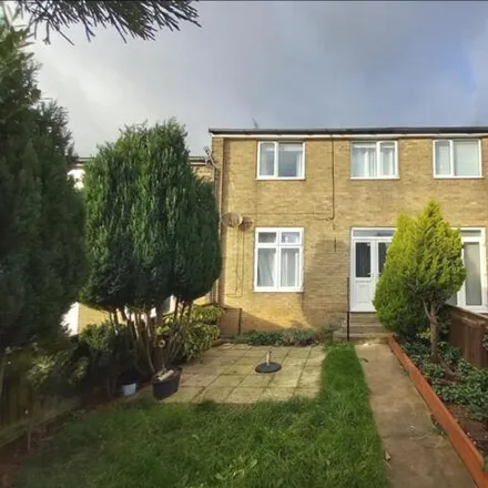 Buy this 3 bed townhouse on unnamed road in Ferryhill, DL17 8QW