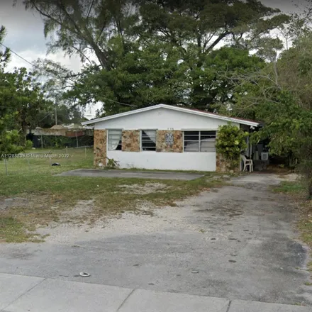 Image 1 - 308 Northwest 9th Street, Hallandale Beach, FL 33009, USA - House for rent