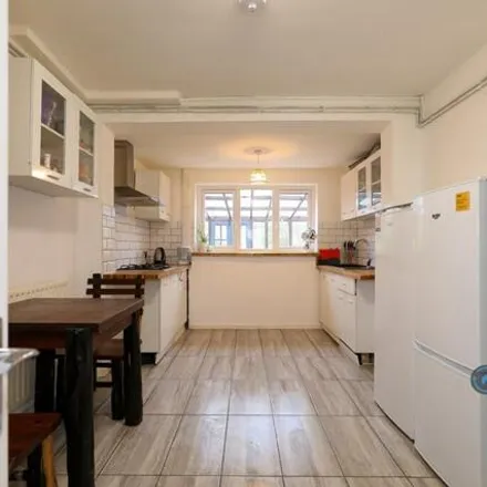 Rent this 1 bed house on 67 St Thomas's Square in Cambridge, CB1 3TG