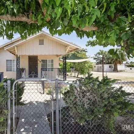 Buy this 3 bed house on 320 San Lucas Street in McFarland, CA 93250