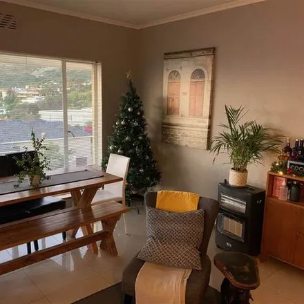Rent this 2 bed apartment on Quebec Road in Camps Bay, Cape Town