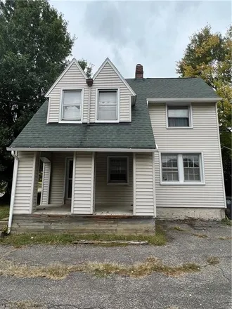 Buy this 3 bed house on 405 Watson Street in Akron, OH 44305