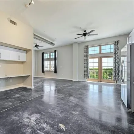 Image 4 - 2235 East 6th Street, Austin, TX 78702, USA - Condo for rent