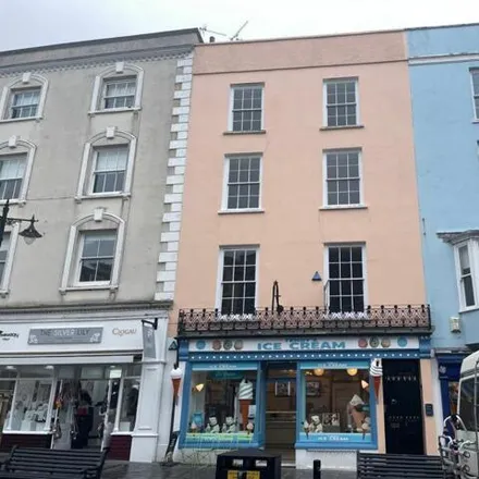 Image 1 - Cancer Research UK, 4 St. Julian's Street, Tenby, SA70 7AD, United Kingdom - Townhouse for sale