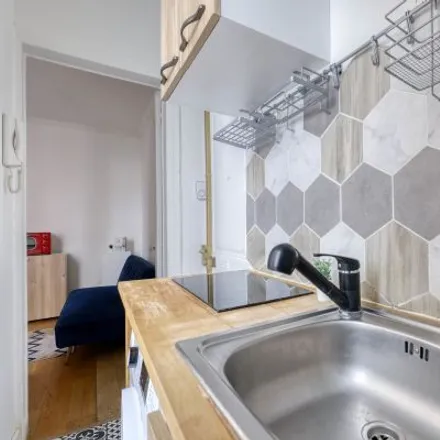 Image 9 - 5 Rue Lucien Sampaix, 75010 Paris, France - Apartment for rent
