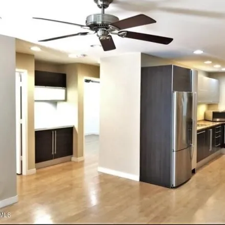 Image 7 - East Maryland Avenue, Phoenix, AZ 85036, USA - Apartment for rent