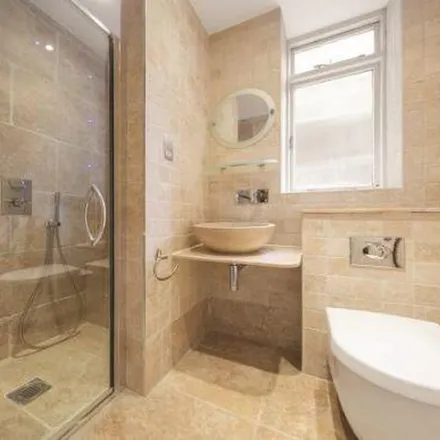 Image 2 - London Business School, Thornton Place, London, W1H 1FH, United Kingdom - Apartment for rent