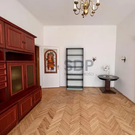 Buy this 2 bed apartment on Pizzeria Stopiątka in Nowowiejska 25/1a, 50-315 Wrocław
