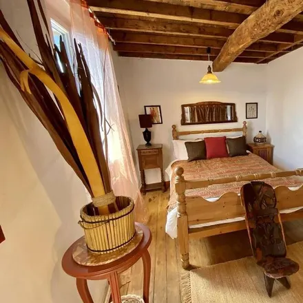 Rent this 3 bed duplex on 11300 Villarzel-du-Razès