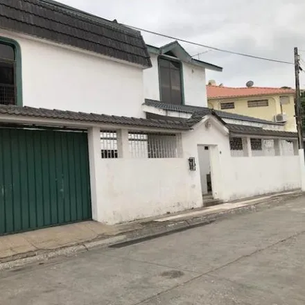 Buy this 6 bed house on Propiedad de la Universidad de Guayaquil in Luis Orrantia Cornejo, 090506