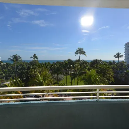 Image 8 - 200 Ocean Drive, Miami Beach, FL 33139, USA - Apartment for rent
