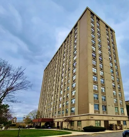 Rent this 1 bed condo on 4300 West Ford City Drive in Chicago, IL 60652