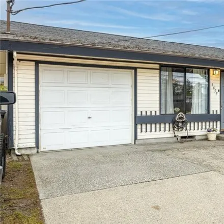 Image 2 - East Portland Avenue, Tacoma, WA 98443, USA - House for sale
