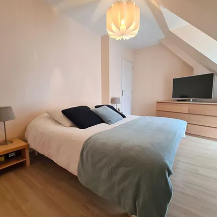 Rent this 4 bed apartment on 3 Promenade Saint-Yves in 35500 Vitré, France