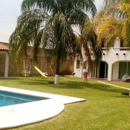 Buy this 6 bed house on Julio Novoa in 62737 Los Arcos, MOR
