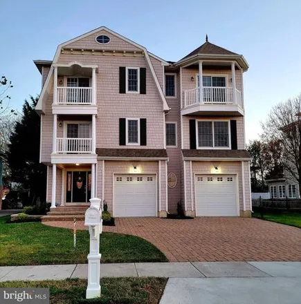 Buy this 6 bed house on 1516 New York Ave in Cape May, New Jersey