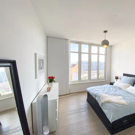 Rent this 2 bed apartment on Markgrafendamm 30 in 10245 Berlin, Germany