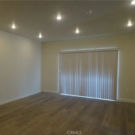 Image 7 - 14400 Friar Street, Los Angeles, CA 91401, USA - Apartment for rent
