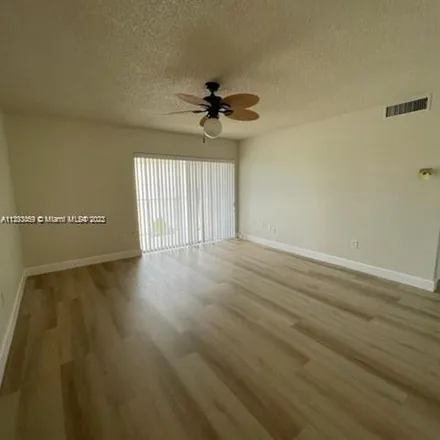 Image 9 - unnamed road, Kendall, FL 33143, USA - Apartment for rent