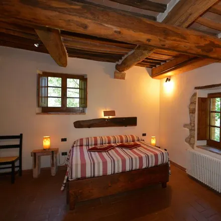 Rent this 2 bed apartment on 53030 Radicondoli SI
