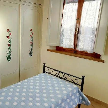 Rent this 3 bed house on 55054 Massarosa LU