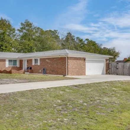 Buy this 4 bed house on 1118 Valparaiso Boulevard in Niceville, FL 32578