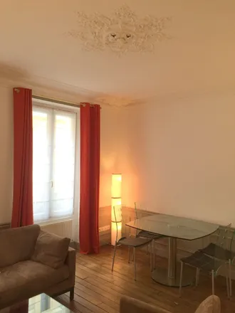 Rent this 3 bed apartment on 38 Rue de l'Arbalète in 75005 Paris, France
