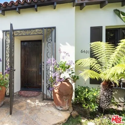 Image 8 - 6401 Colgate Ave, Los Angeles, California, 90048 - House for sale