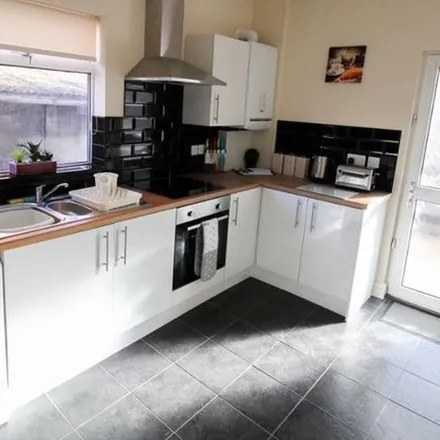 Rent this 1 bed apartment on Edlington Lane in Doncaster, DN4 9QJ